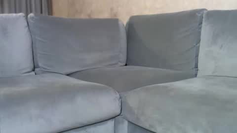 Luana Dess online show from 12-20-25, 12:29