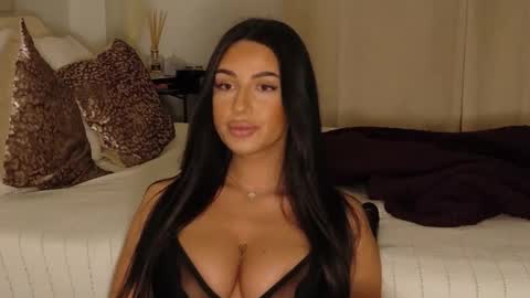 Luana Dess online show from 04-01-26, 12:11