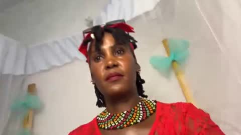 Snapshot of luannecrazy chatting on 07-20-26, 05:26 luannecrazy online show from 07-20-26, 05:26