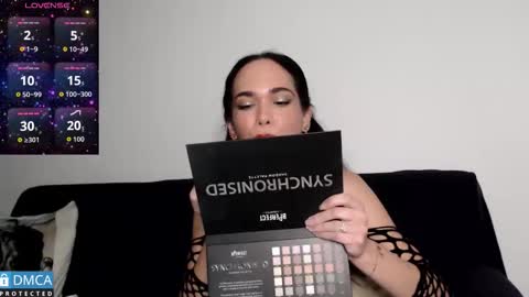 luara_ online show from 02-12-26, 02:01