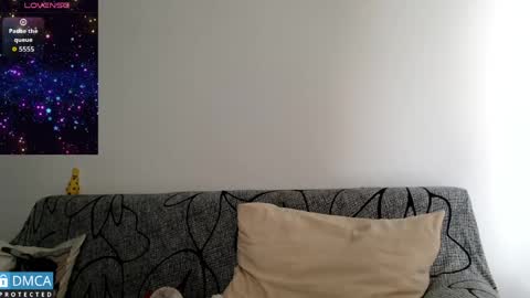 luara_ online show from 03-25-26, 02:01