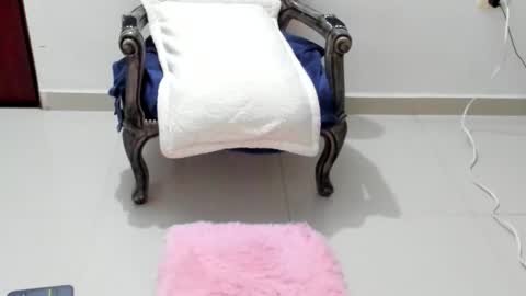 luara__01__lecat_1 online show from 02-15-26, 07:51