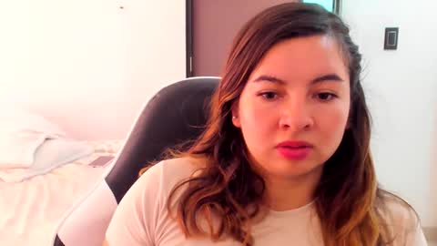 luara__01__lecat_1 online show from 04-09-26, 04:45