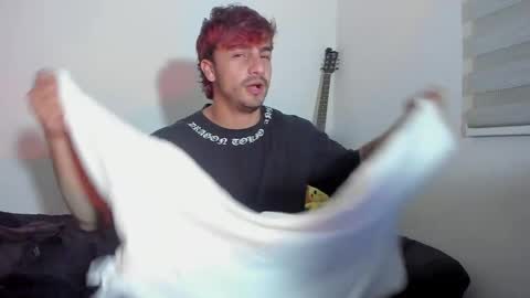 Luca online show from 03-26-26, 04:40