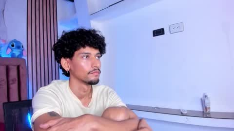 Luca  online show from 12-01-25, 02:55