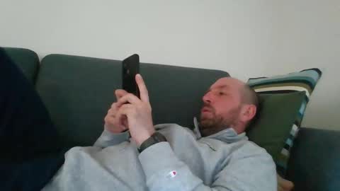 Luca online show from 04-05-26, 08:11