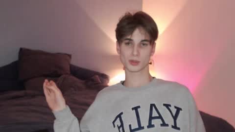 Snapshot of lucacharm chatting on 01-18-25, 10:49 lucacharm online show from 01-18-25, 10:49