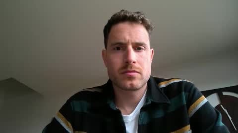 lucas30123 online show from 09-21-25, 01:57
