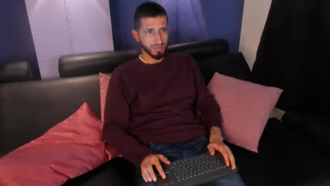 Snapshot of lucas4me chatting on 02-20-26, 02:19 Lucas online show from 02-20-26, 02:19