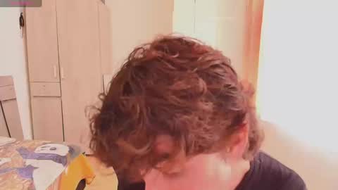 lucas_xo online show from 09-12-25, 04:18