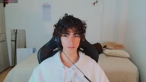 lucas_xo online show from 02-15-26, 01:13