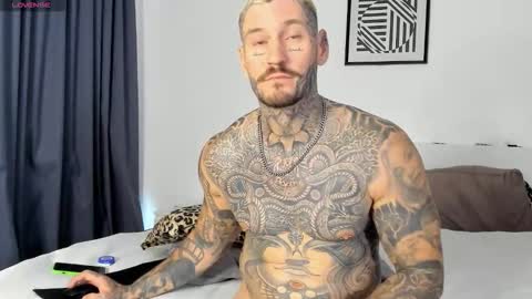 lucasexclusive online show from 11-22-25, 05:06