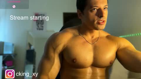 lucasfit24 online show from 03-12-26, 02:56