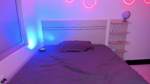 Luccas Ferreira online show from 11-15-25, 07:21