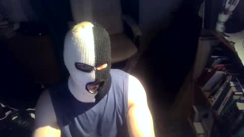 luchahor online show from 11-21-25, 11:36