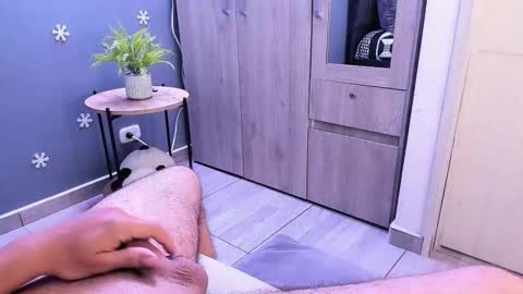 Luci y Fer online show from 02-24-25, 03:31