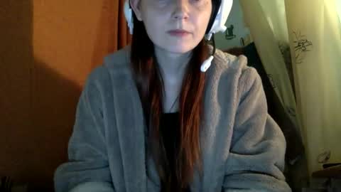 Snapshot of luci_layne chatting on 05-28-26, 05:21 Luci Layne online show from 05-28-26, 05:21