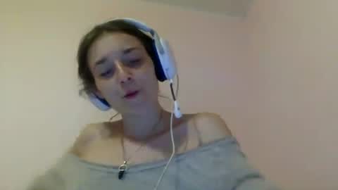 Luci Layne online show from 07-17-26, 05:36