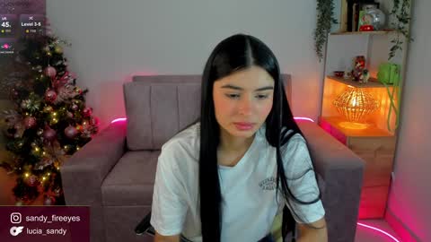 Lu   Intagramsandy fireeyes online show from 12-11-24, 06:20