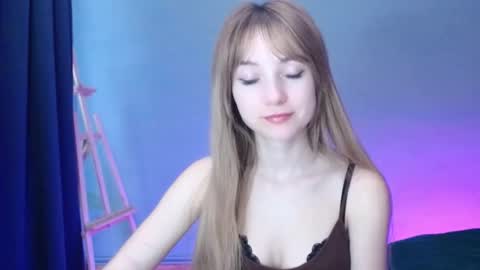 Lucy online show from 02-06-25, 09:43