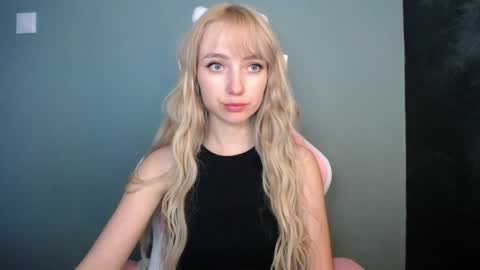 Lucy online show from 04-09-26, 12:32