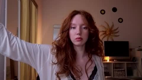 Lucia online show from 10-11-25, 04:16