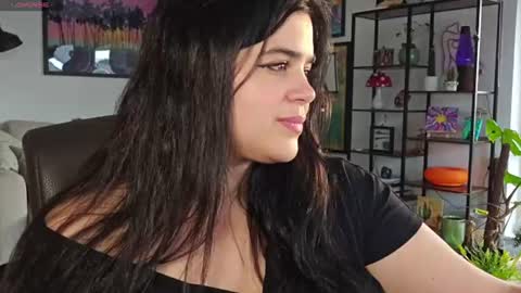 LuciaLatinaGomez online show from 07-16-26, 07:42