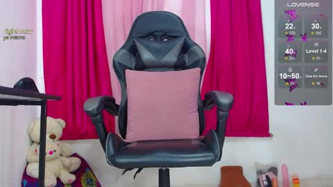 luciana0326 online show from 05-13-26, 01:58