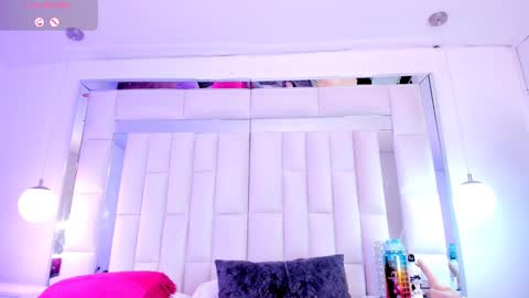 Lisseth  online show from 03-05-25, 03:08