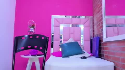 Snapshot of luciana_hot699 chatting on 03-21-26, 08:19 Luciana online show from 03-21-26, 08:19