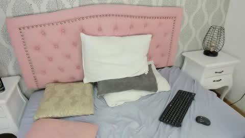 luciana lopez 7 online show from 02-03-26, 06:22