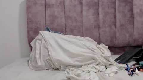 lucianahardmand online show from 11-27-25, 02:02