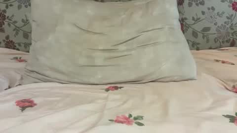 Mysterious Girl online show from 02-19-26, 05:03