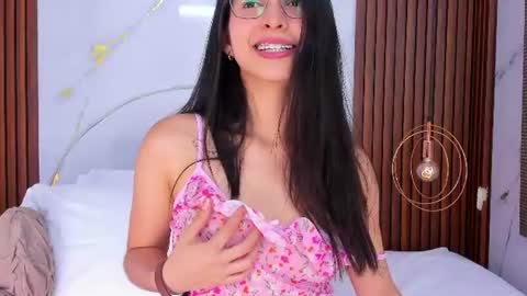 Snapshot of lucianasmith_ chatting on 06-22-26, 08:06 Luci online show from 06-22-26, 08:06