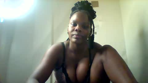luciaresa online show from 07-07-26, 03:42