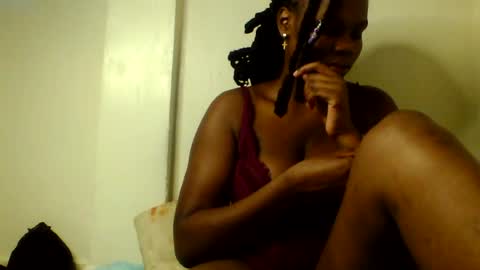 luciaresa online show from 08-03-26, 04:44