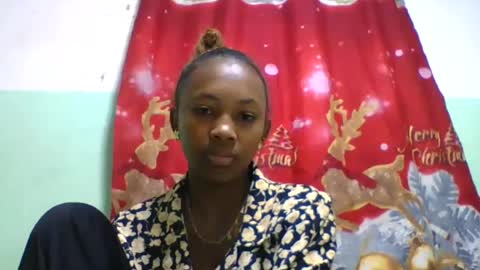 lucie196645 online show from 06-19-26, 07:01