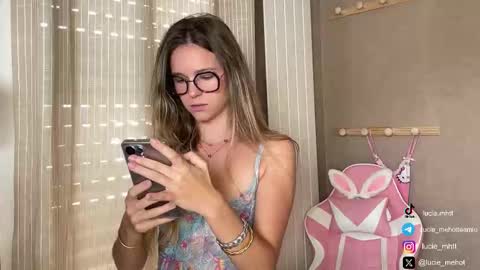Lucie hot follow me on  online show from 09-16-25, 07:20
