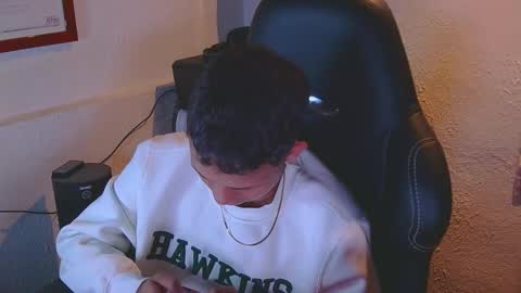 Lucien Gray  online show from 09-30-25, 07:08