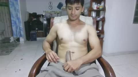 Snapshot of lucifferr_ chatting on 06-26-26, 06:51 leonel online show from 06-26-26, 06:51