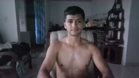 Snapshot of lucifferr_ chatting on 06-30-26, 10:44 leonel online show from 06-30-26, 10:44