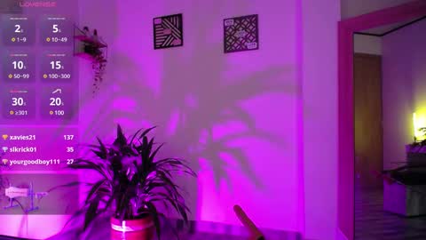 luciiana online show from 12-13-24, 12:42