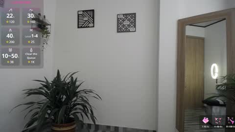 luciiana online show from 12-13-24, 08:04