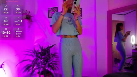 luciiana online show from 12-20-24, 11:37