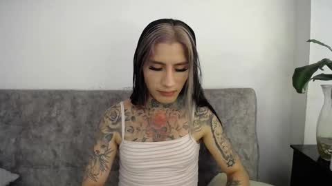 luciiana online show from 03-05-26, 04:03