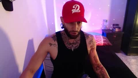 luciifer_hills online show from 11-26-25, 03:35