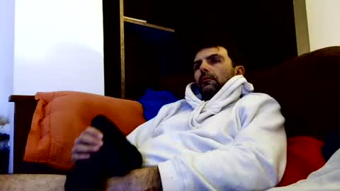 Snapshot of luck227687 chatting on 08-09-26, 06:18 luck227687 online show from 08-09-26, 06:18