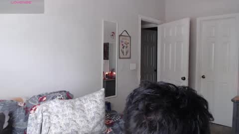 Snapshot of lucklucybbw chatting on 06-15-26, 09:50 lucklucybbw online show from 06-15-26, 09:50
