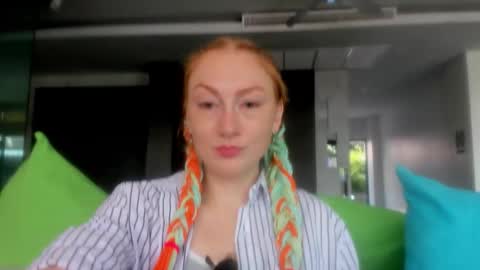 lucky_licky20 online show from 10-11-25, 03:17