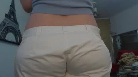 Ana online show from 10-28-25, 10:41